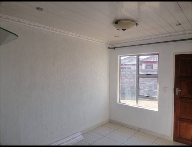 3 bed property to rent in STRUBENVALE